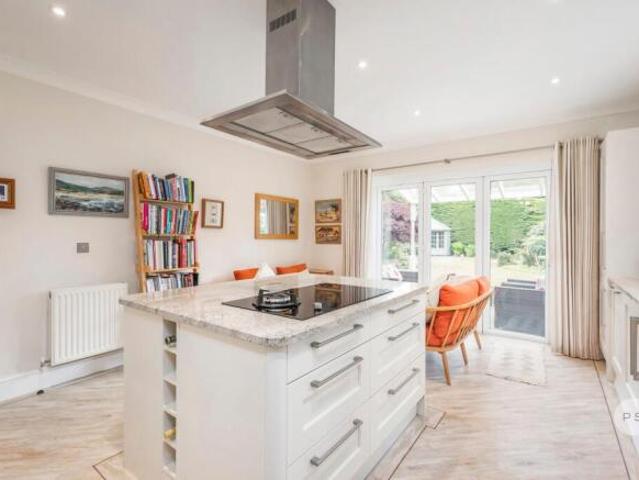 Farm for sale in Canford Cliffs, Poole
