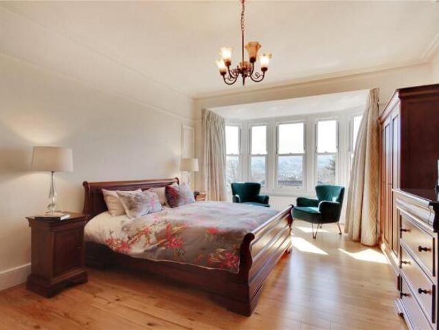 Farm for sale in Tower Hamlets, Ash