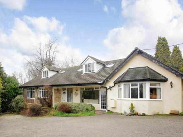 House for sale in Hillview, Surrey