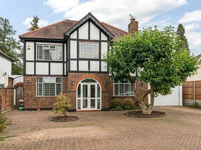 House for sale in Hillview, Surrey