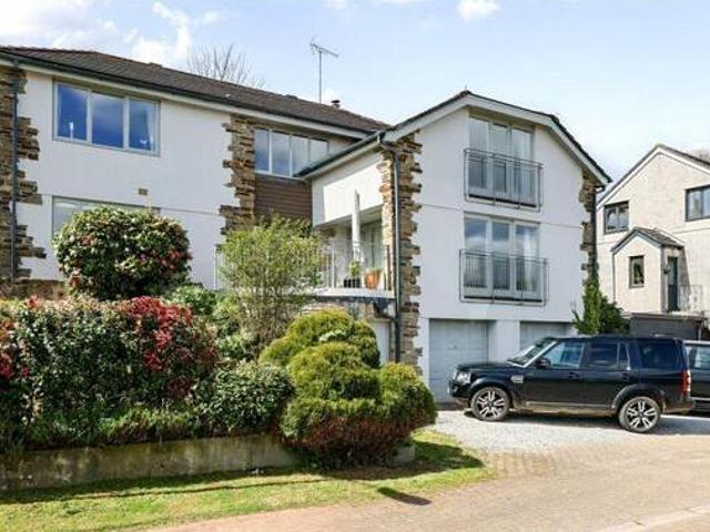 House for sale in Follaton, Strode
