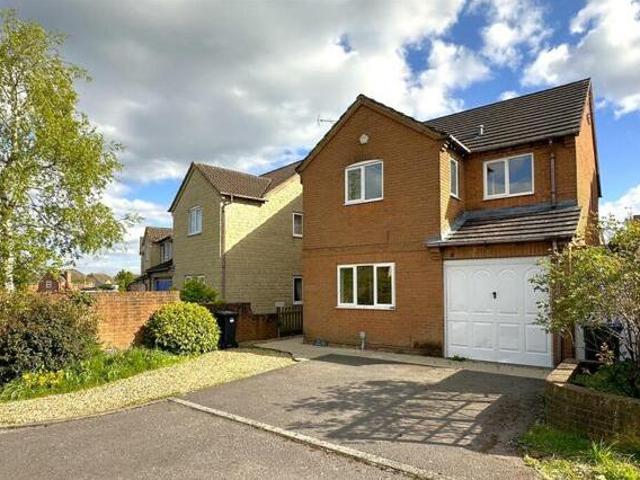 House for sale in Chippenham, Wiltshire
