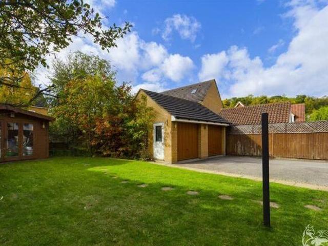 House for sale in Badgers Dene, Grays