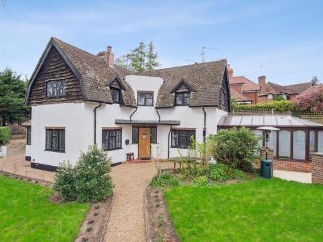 House for sale in Lyons, Greater London