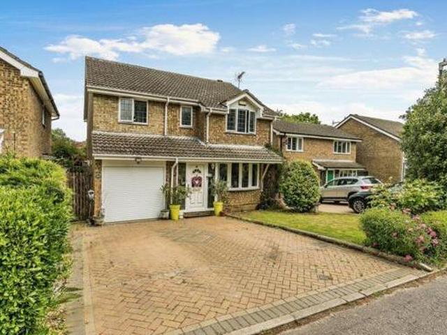 House for sale in Chatham Docks, Chatham