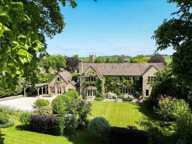 House for sale in Cheltenham, Gloucestershire