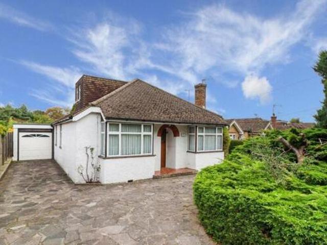 House for sale in Hilltop, Botley