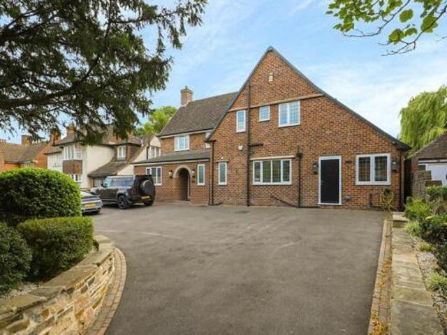 House for sale in Loundsley Green, East Midlands