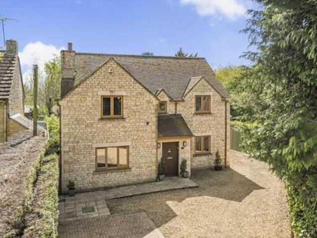 House for sale in Chippenham, Wiltshire