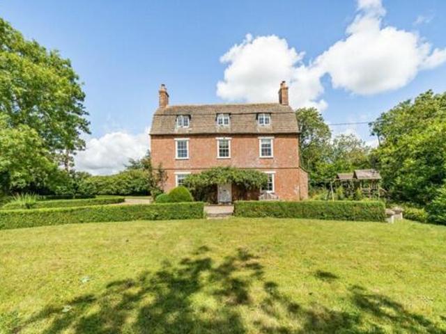 House for sale in Chippenham, Wiltshire