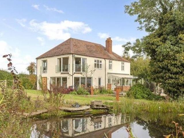 House for sale in Fossebridge, Gloucestershire