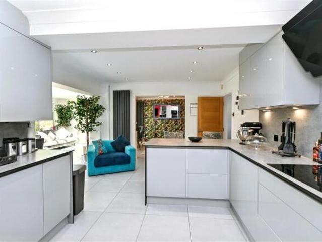 Farm for sale in The Bridge, Kent