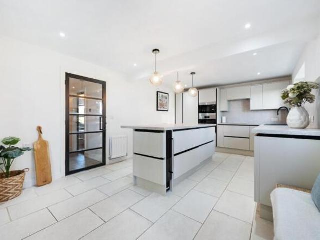 Farm for sale in Bradshaw, Lee Bank