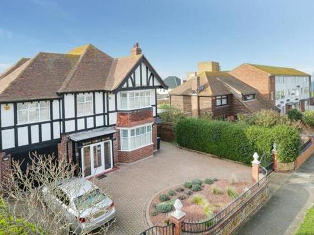 House for sale in Acol, Kent