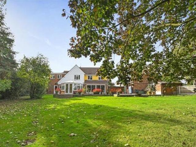 House for sale in Highwoods, Fordham Heath