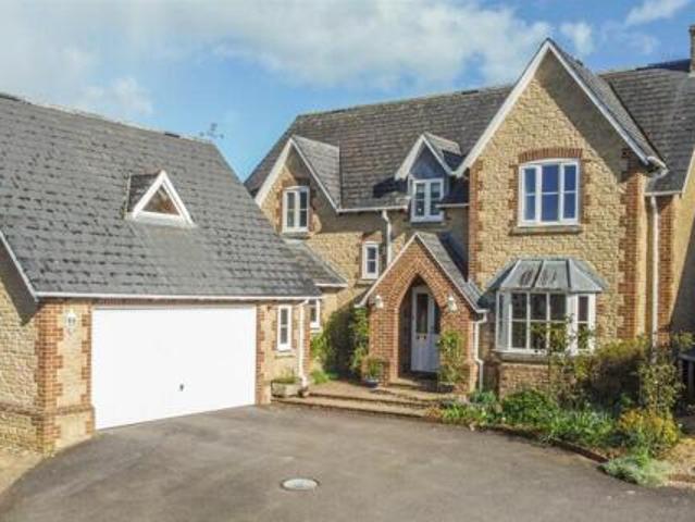 House for sale in Malmesbury, Wiltshire