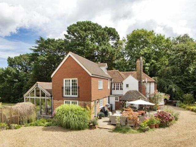 House for sale in Sandown Park, Kent