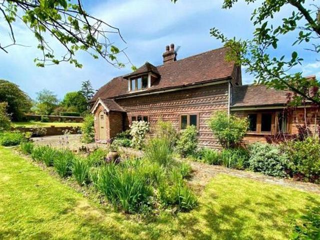 House for sale in Sandown Park, Kent