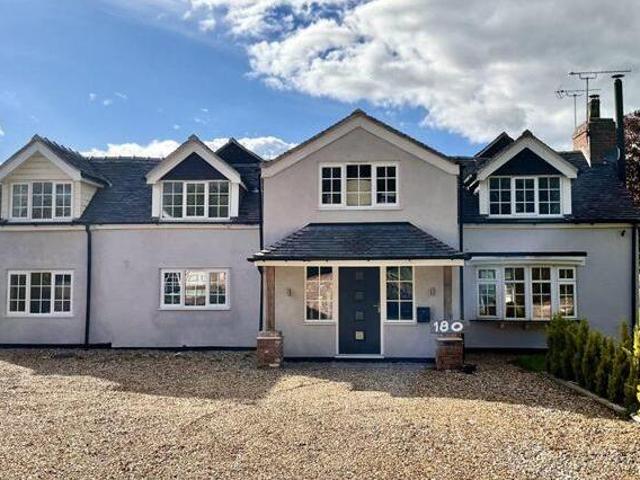 House for sale in Hammond Street