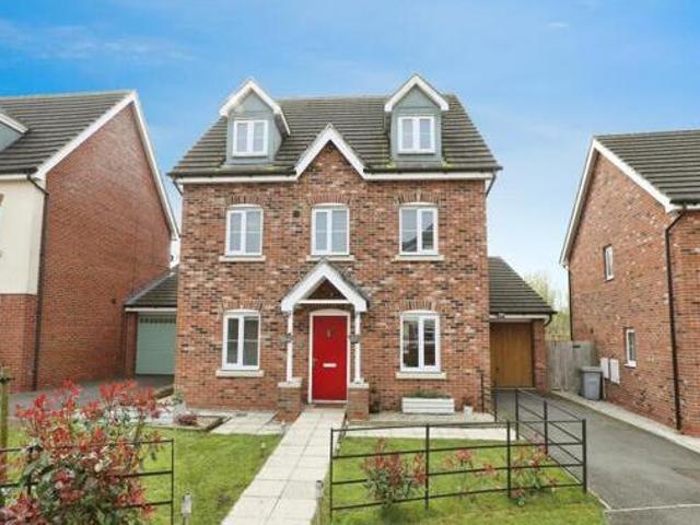 House for sale in Hammond Street