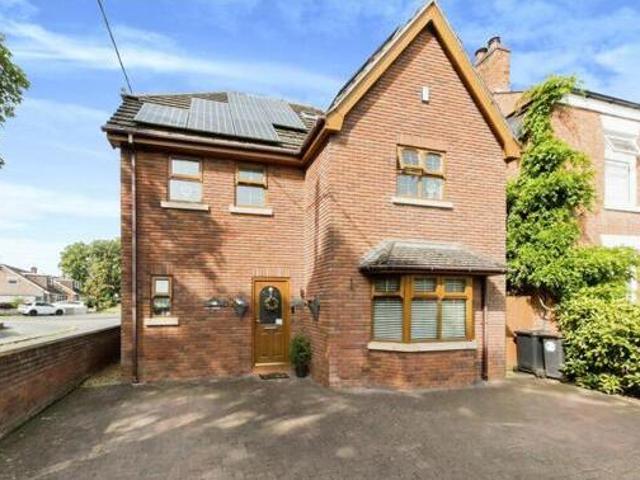 House for sale in Hammond Street