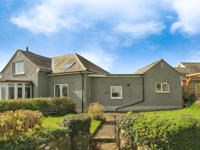 House for sale in Criccieth, Wales
