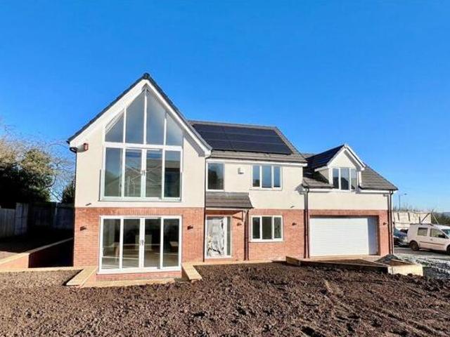 House for sale in City of London, Greater London