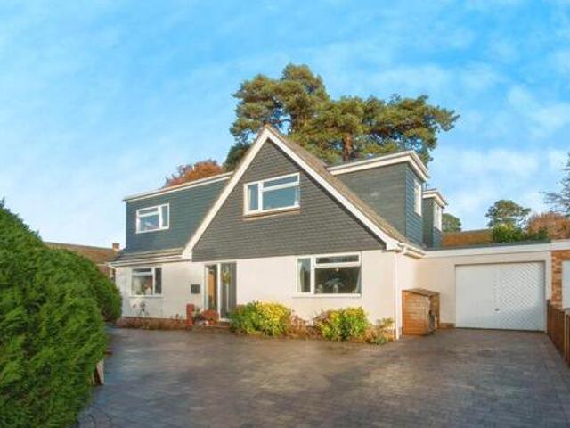 House for sale in Crowthorne