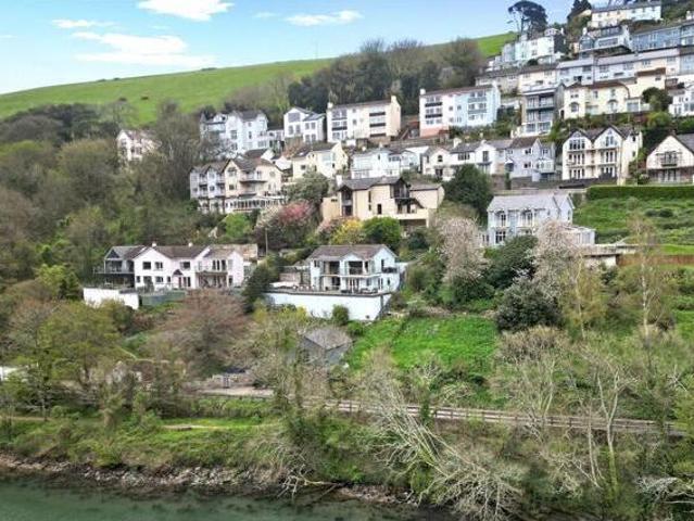House for sale in Strode, Devon