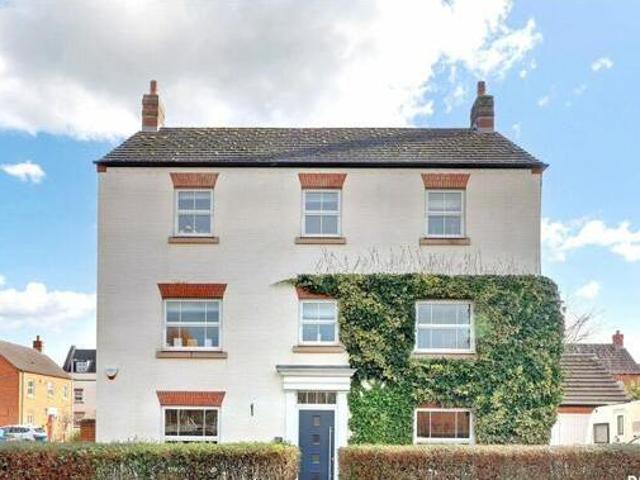 House for sale in Darwin Park, Lichfield