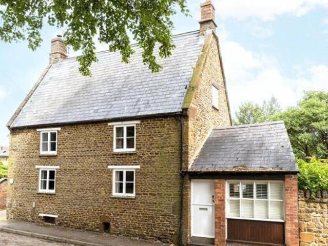 House for sale in West Northamptonshire, England