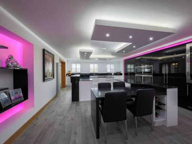 Farm for sale in Forest Hall, North Tyneside