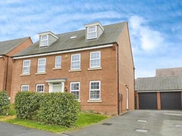 House for sale in East Midlands