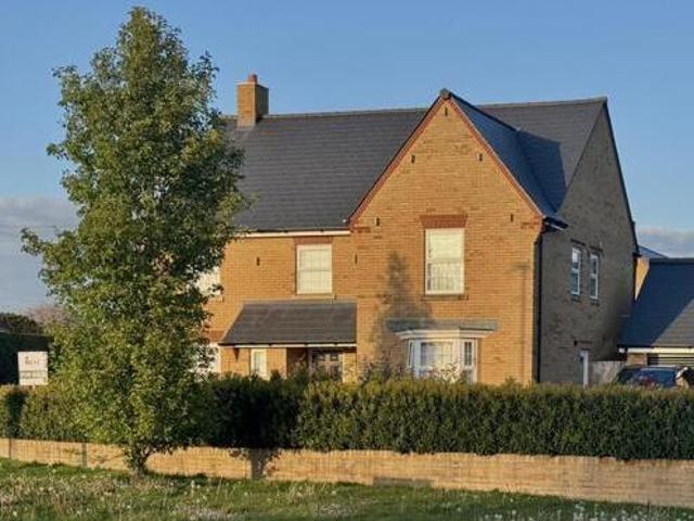 House for sale in Devizes, Wiltshire