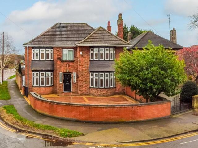Farm for sale in Peterborough