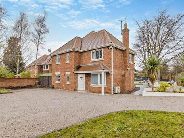 House for sale in Haslam Park, Doncaster