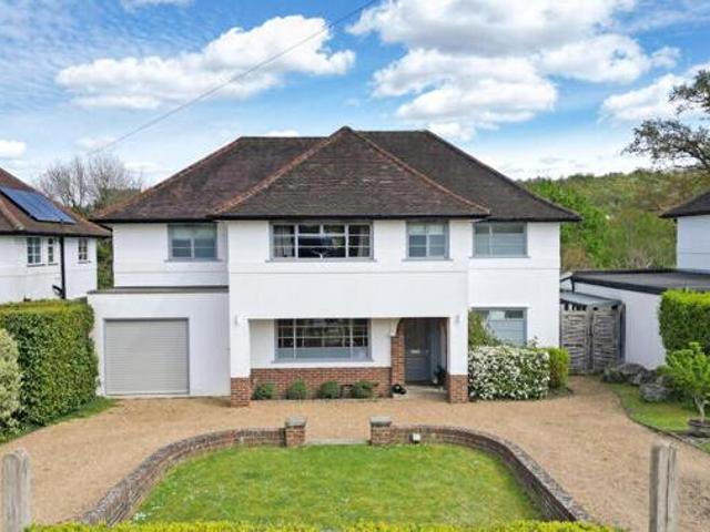 House for sale in Pachesham Park, Surrey