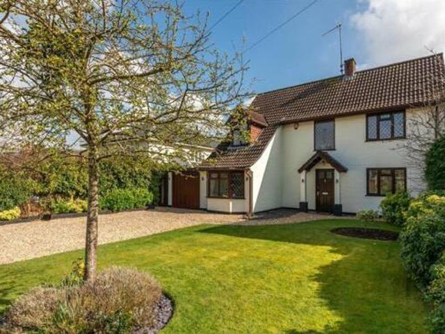 House for sale in Pachesham Park, Surrey