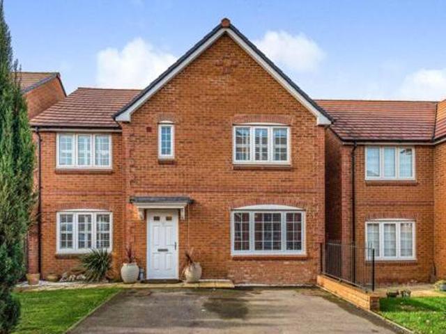 House for sale in Dunstable, Bedfordshire