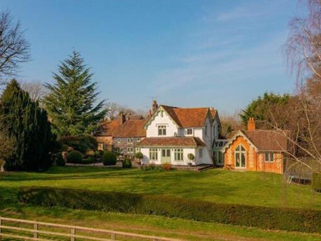 House for sale in Dunstable, Bedfordshire