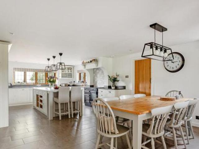 House for sale in Perryfields, West Sussex