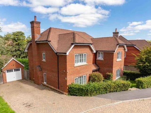 House for sale in Perryfields, West Sussex