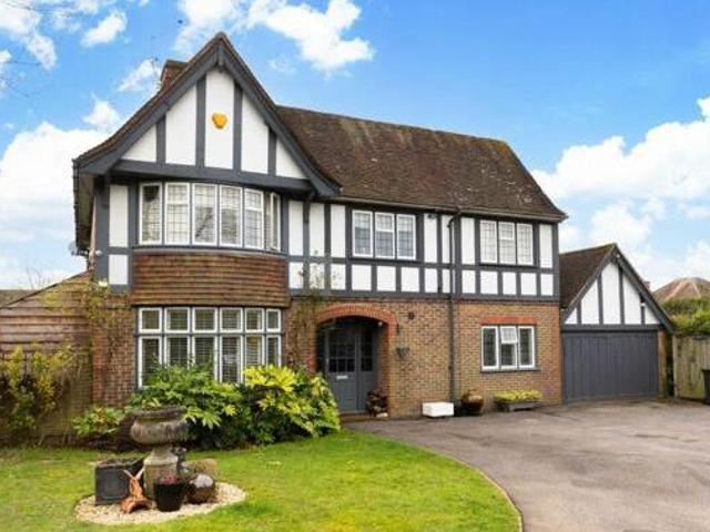 House for sale in Ashplats, Perryfields
