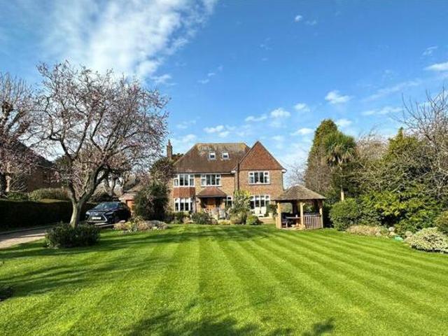 House for sale in Ratton Village, Eastbourne