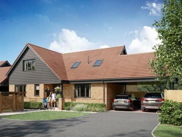 House for sale in The Butts, Kent