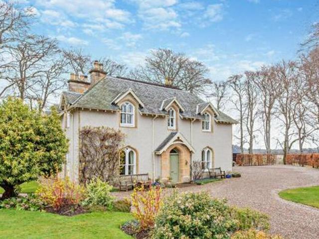 House for sale in Elgin, Scotland