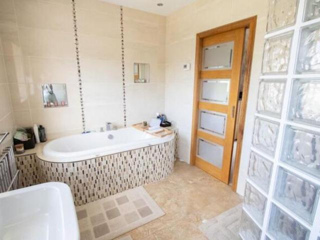 Farm for sale in Bessacarr, South Yorkshire