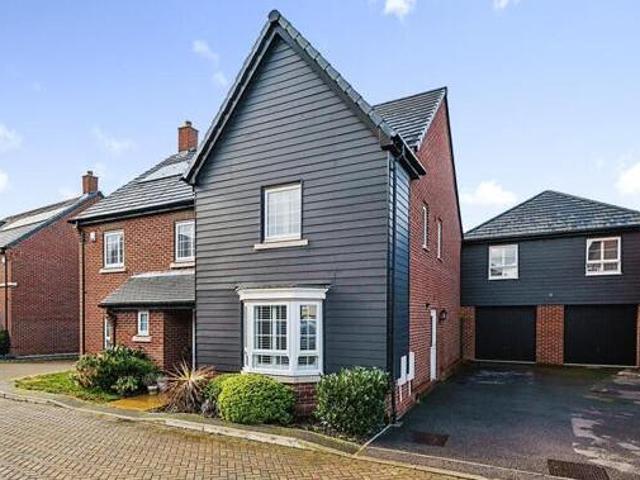 House for sale in Lyons, Greater London
