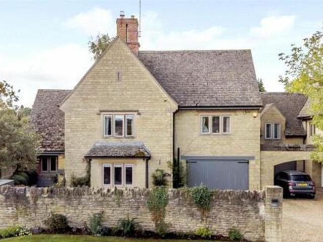 House for sale in Hampton Green, Cambridgeshire