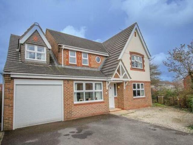 House for sale in Feckenham, City Of Bristol